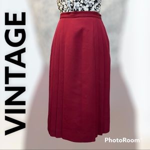 80's vintage wool high-waisted pleated burgundy skirt!